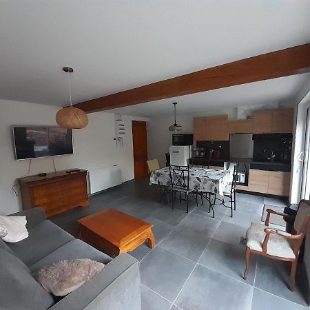 Appartement Sur Jardin Au Calme A Pernes 1 Chambre Bagian luar foto