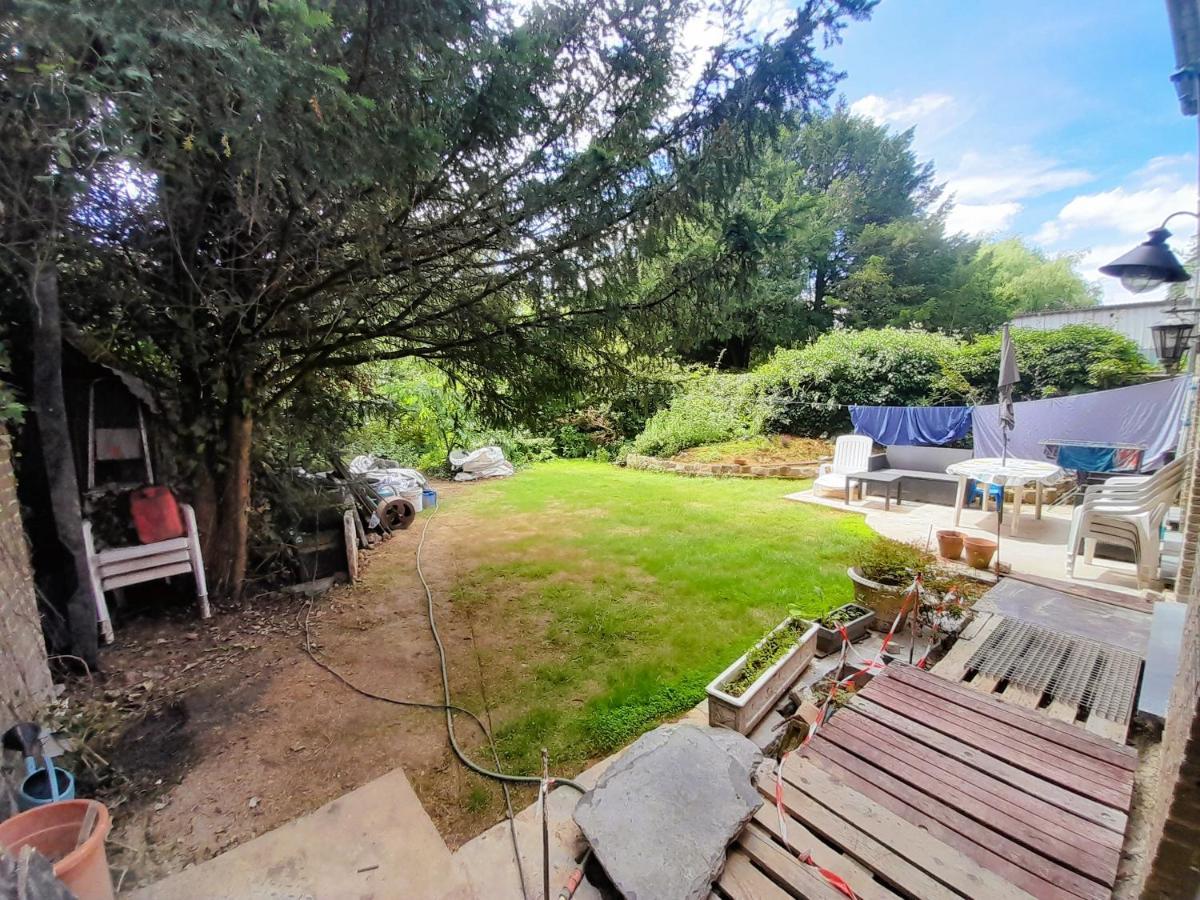 Appartement Sur Jardin Au Calme A Pernes 1 Chambre Bagian luar foto